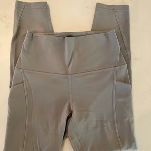 Lululemon align High rise legging with pockets